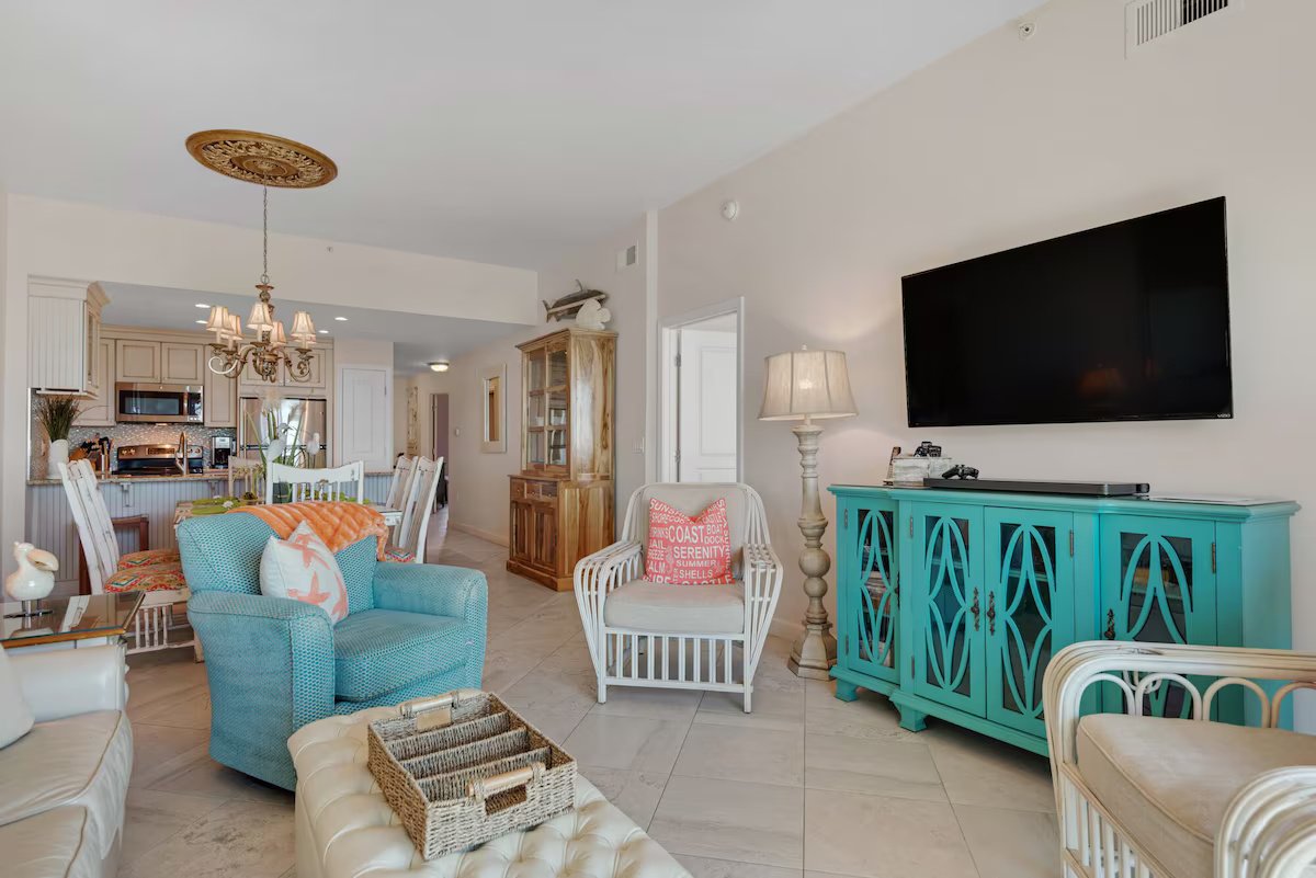 Trio Condo 302